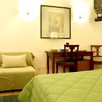 Bed & Breakfast Domus Mazzini