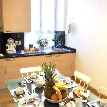 Domus Mazzini 4*