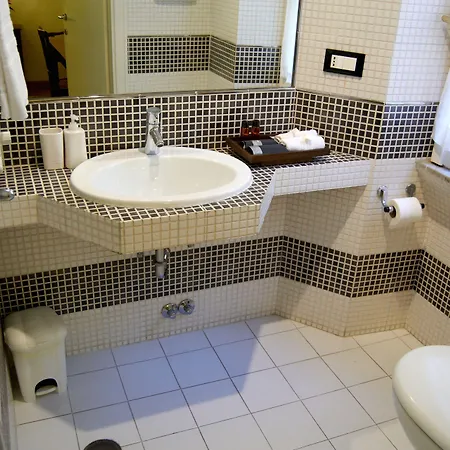 Bed and breakfast Domus Mazzini 4*