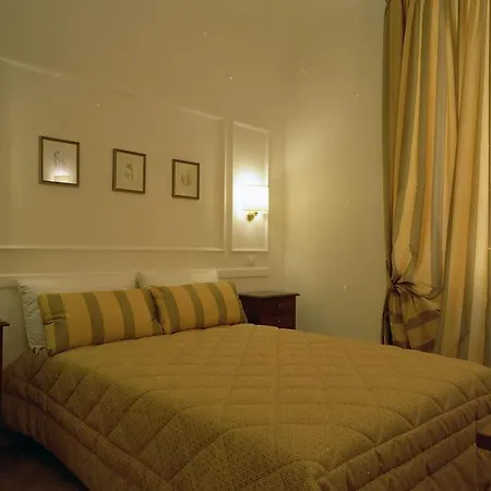 Domus Mazzini Bed & Breakfast Roma