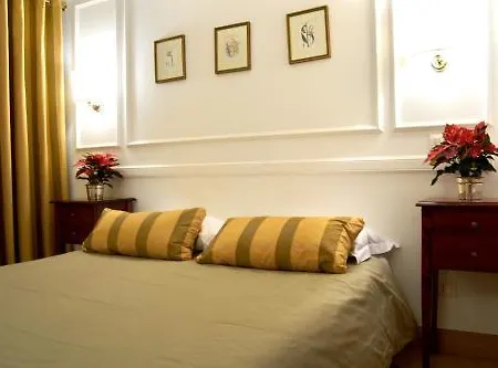 Bed & Breakfast Domus Mazzini Rome