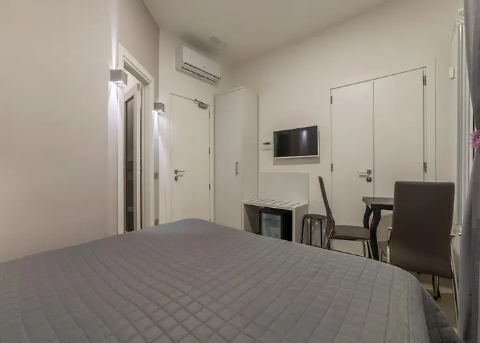 Bed and Breakfast Domus Mazzini Ρώμη