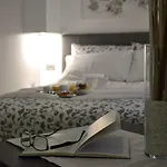 Bed & Breakfast Domus Mazzini