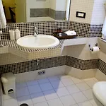 Bed & Breakfast Domus Mazzini 4*