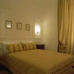 Domus Mazzini Bed & Breakfast Rome