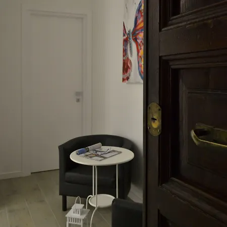 Domus Mazzini 4*