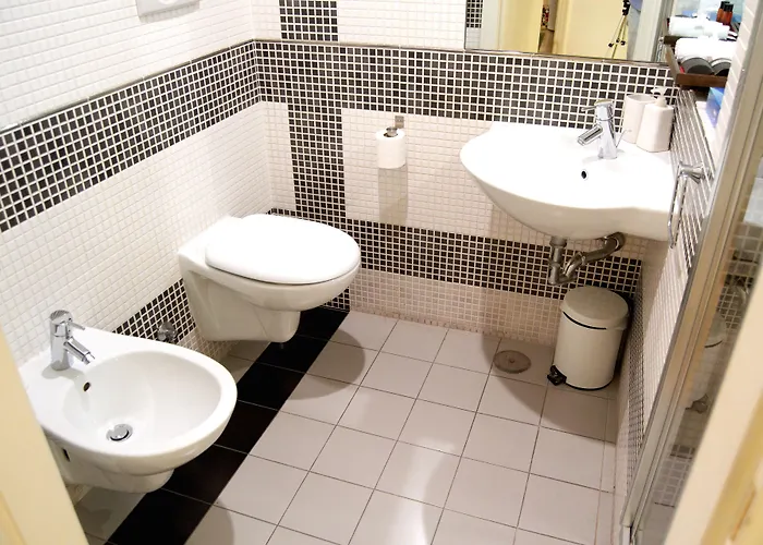 Domus Mazzini 4* روما